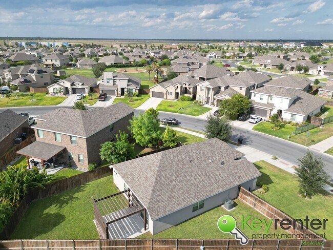 Photo - Beautiful 3B/2B Home in Mcallen Tres Lagos