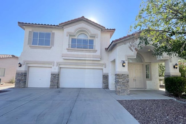 Photo - 951 Golden Poppy St Casa
