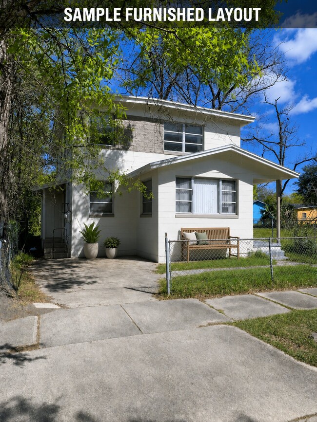 Photo - 1645 W 23rd St