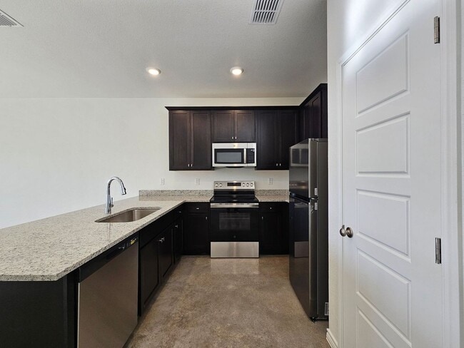 Photo - 9204 Prickly Ash Dr