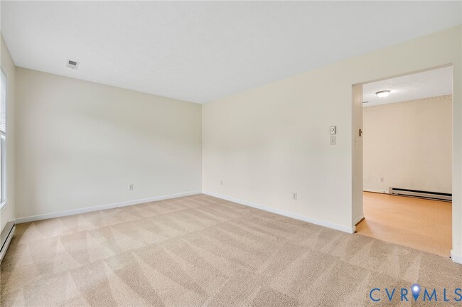 Photo - 7432 Shire Pkwy
