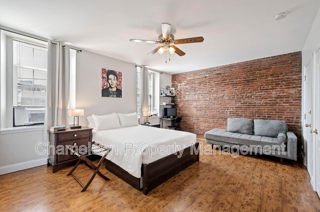 Photo - 929 N 6th St Unit 2