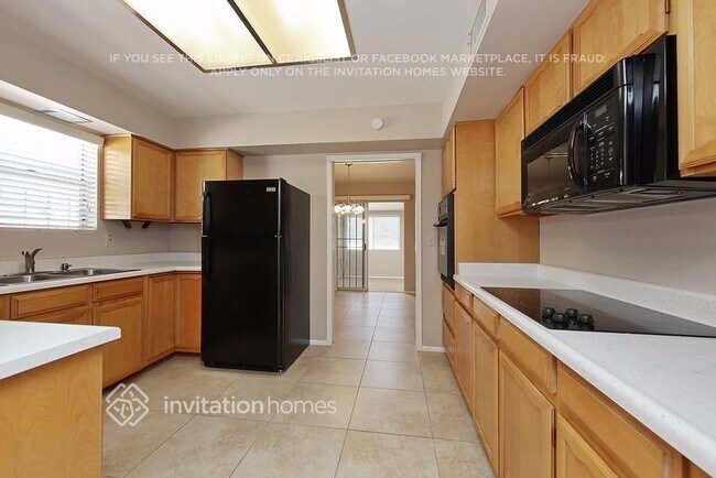 Photo - 3029 S Country Club Way
