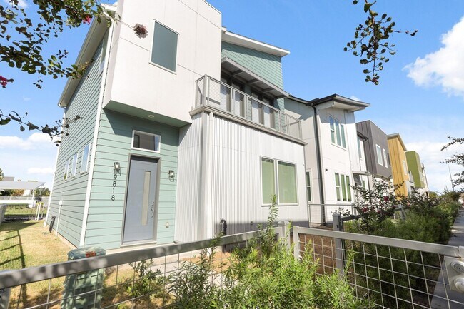 Photo - 9818 Mocking Bird Hill Ln