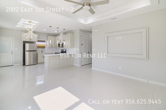 Photo - 2002 E 1st St Unit 2