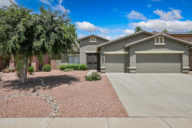 Building Photo - 12818 W Mulberry Dr