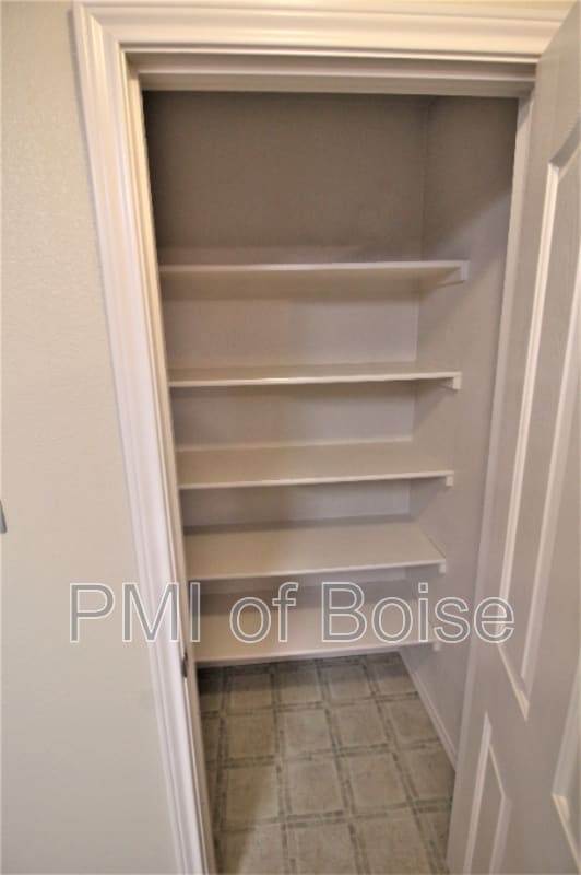 Photo - 1031 E Iowa Ave