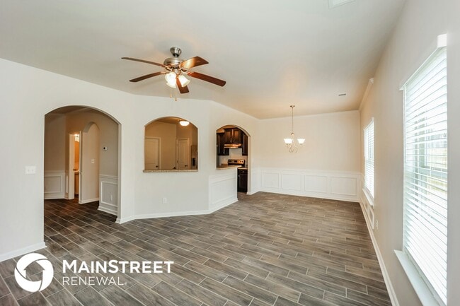 Photo - 111 Jaclyn Way