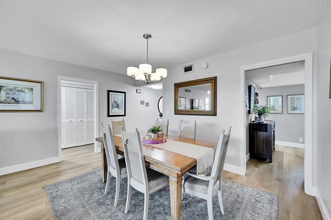 Photo - 4020 W Palm Aire Dr Unit 503