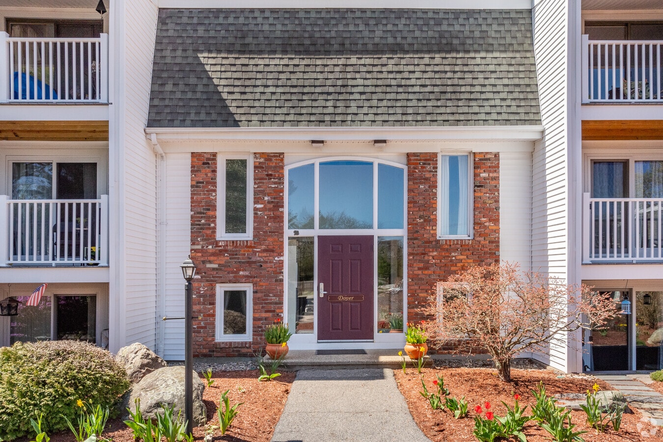 Entrance - Fox Run Condominiums