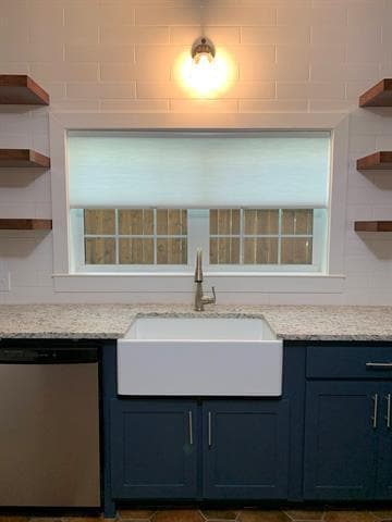 Photo - 1006 W 2nd Ave