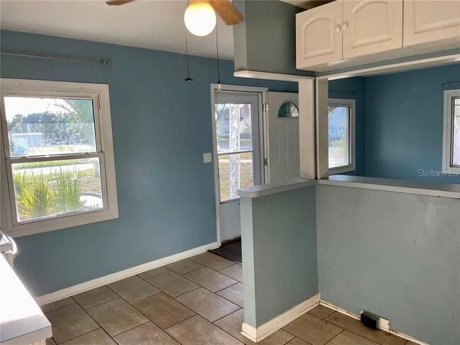 Photo - 624 Folsom St S