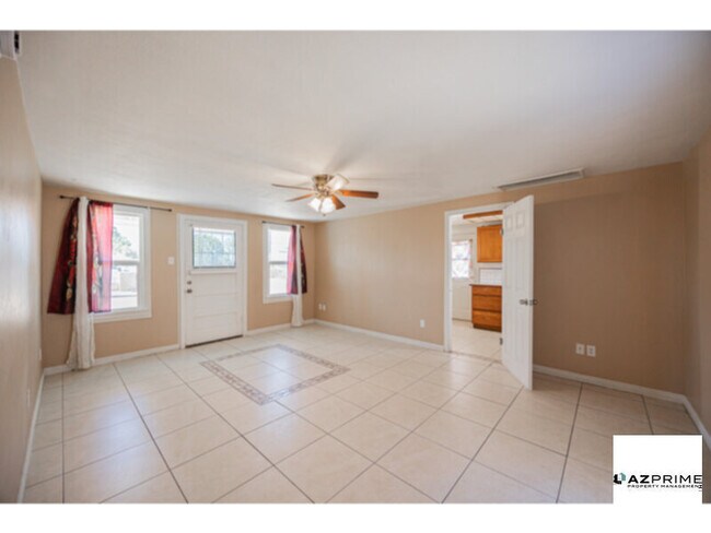 Photo - Experience Effortless Living in This Stunning 2/1 Phoenix Home!