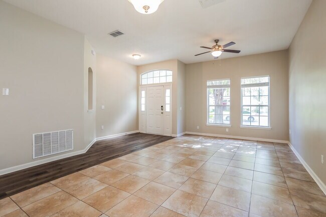 Photo - 3914 Leatherwood Dr