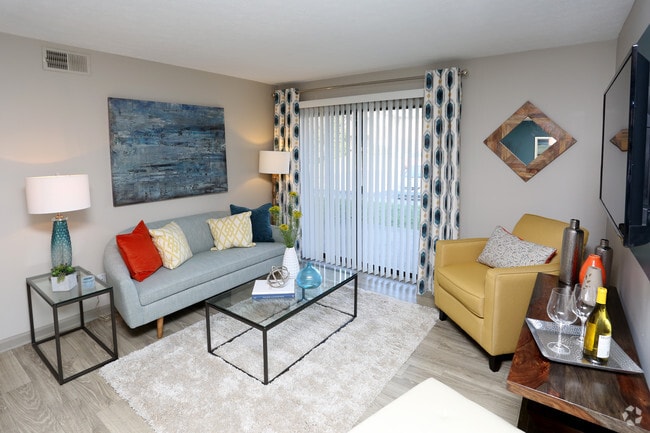 Madison Living room - The Heritage by Fairlawn