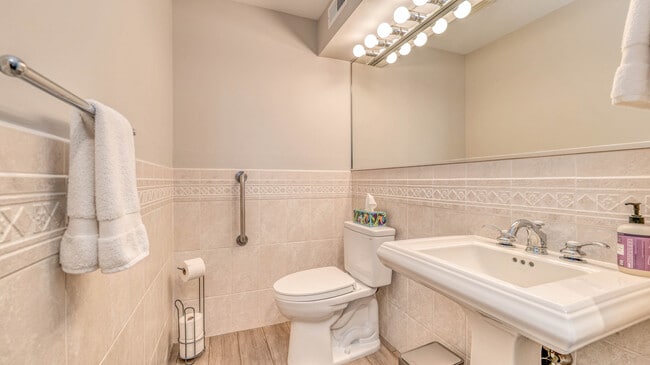 Photo - 9100 Atlantic Ave Unit 1