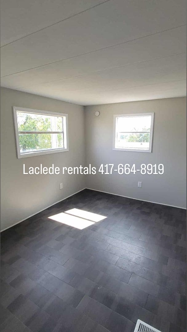 Photo - 210 N Pine St