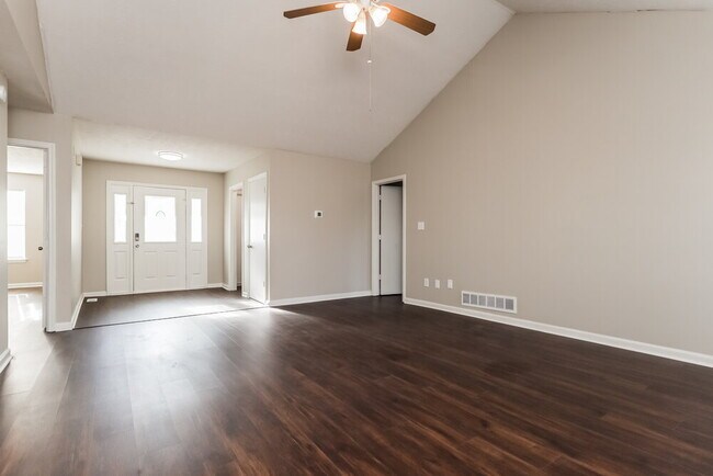 Photo - 1513 Melody Ridge Ct NE