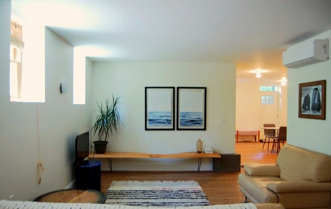 Building Photo - 77 Norfolk St Unit R