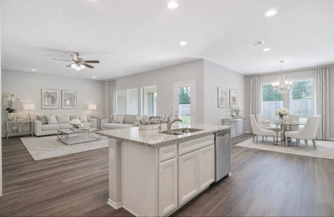 Photo - 2274 Strong Horse Dr