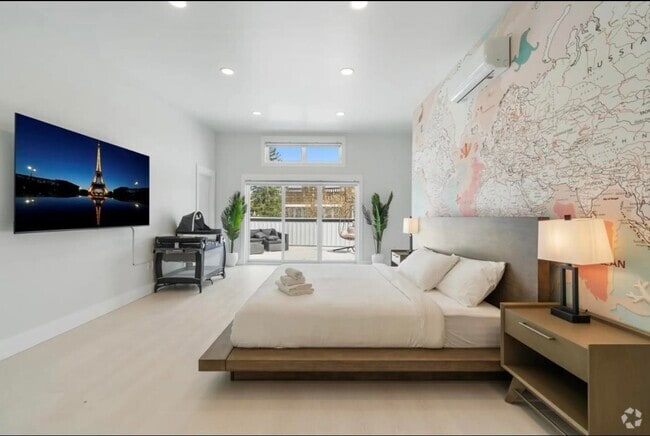 Building Photo - 161 Broadway Unit 1F Rental