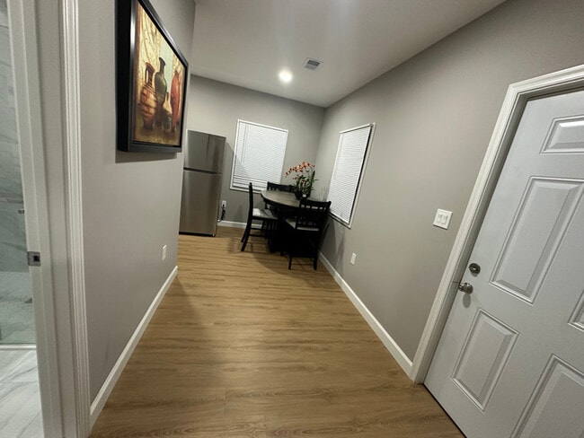 Photo - 2608 Village Ln