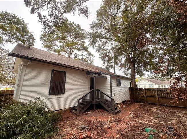 Photo - 330 Gordy Rd