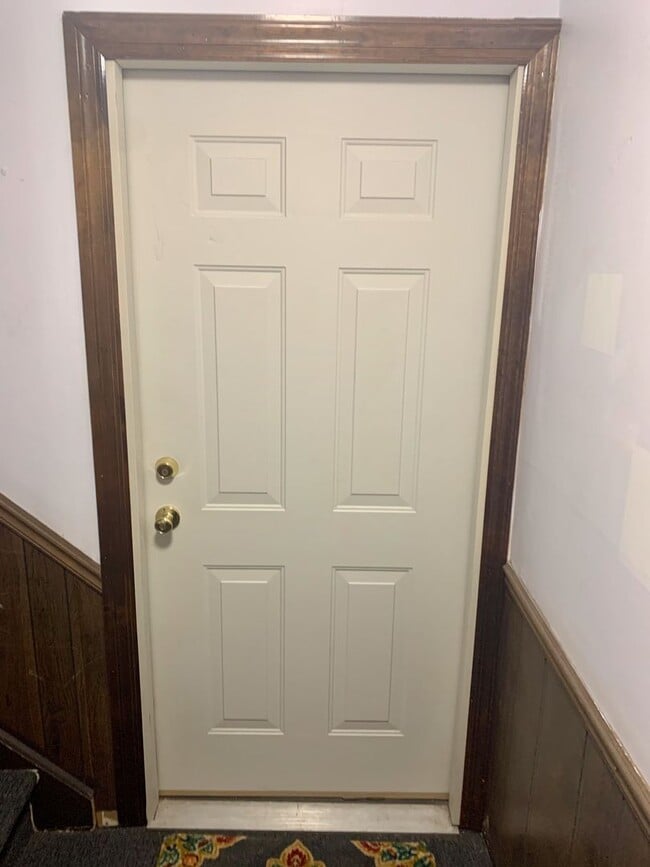 Photo - Amazing 1-Bedroom Condo at Bentley Square Condos! Available Late June! Unit 105