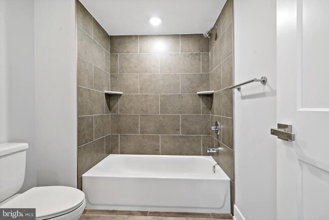 Photo - 1533 N 2nd St Unit 3C