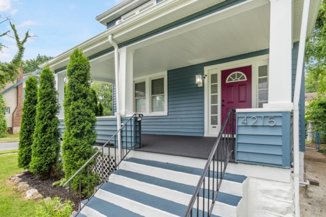 Photo - 4215 Oakford Ave