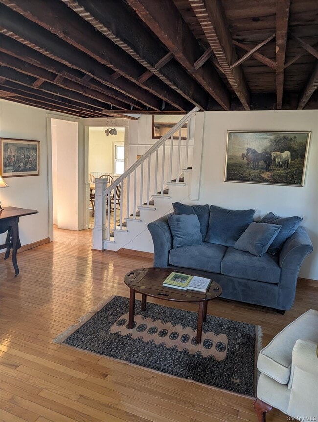 Photo - 21 Maloney Ln