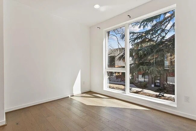 Photo - 6522 32nd Ave NE