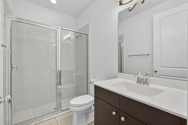 Photo - 4113 Faraday Wy