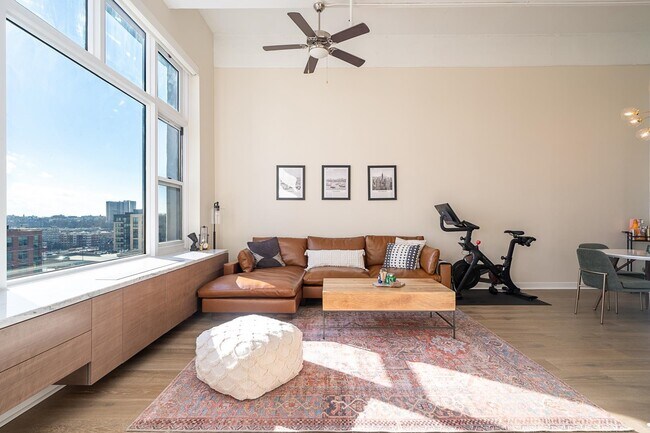 Photo - 1500 Washington St Unit 10V