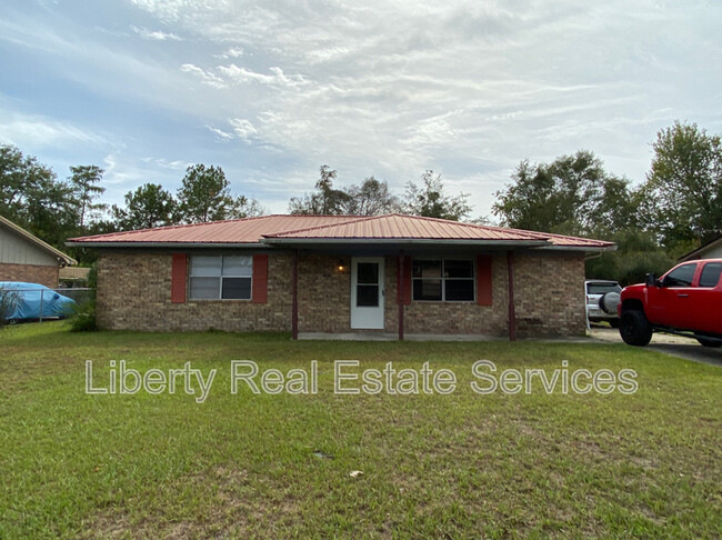 Photo - 137 Deerwood Ct House