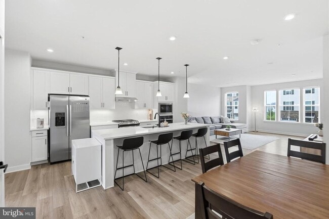 Photo - 7326 Isabella Rd