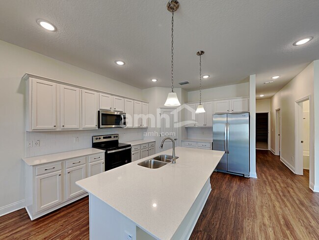 Photo - 6038 Little Blf Cir