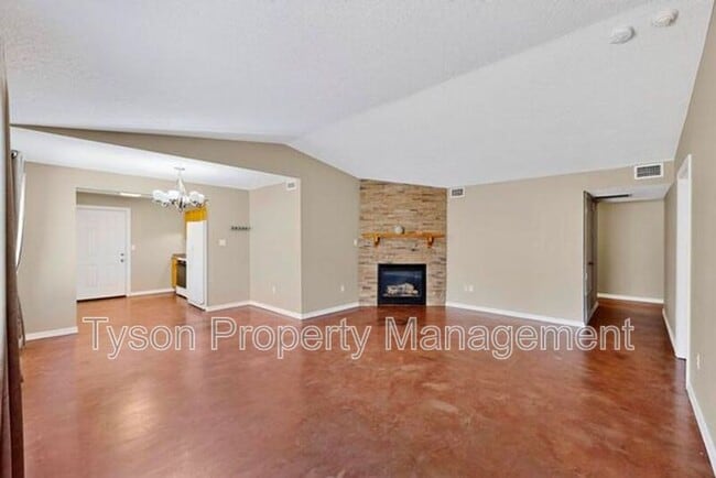 Photo - 11204 Miravista Pl SE