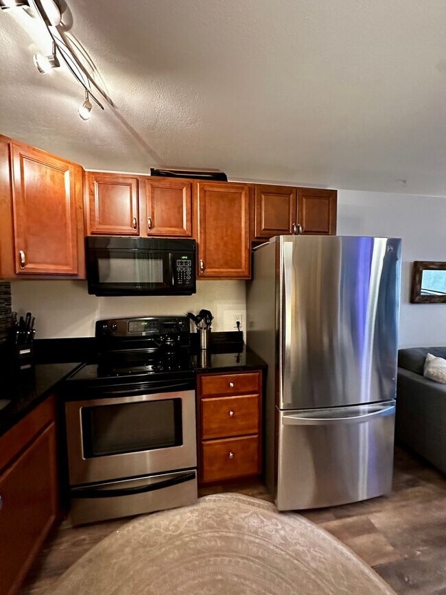 Photo - Maui Lani Terraces ocean view studio, with...