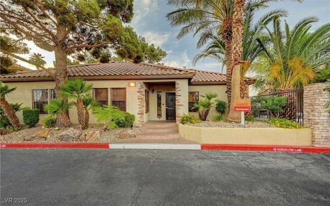 Photo - 3135 S Mojave Rd Unidad 218