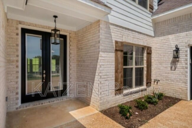 Photo - 57 Scattered Oaks Dr