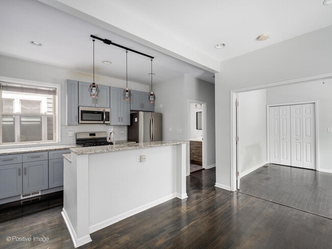 Photo - 5134 N Oakley Ave Unit 2F