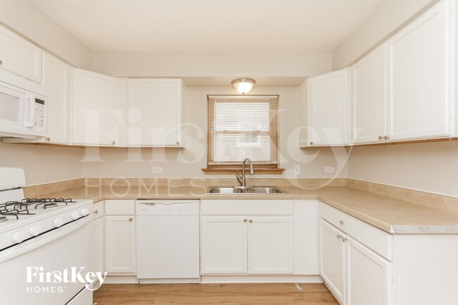 Photo - 10437 S Keeler Ave