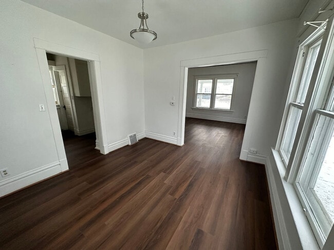 Photo - 206 Summit Ave