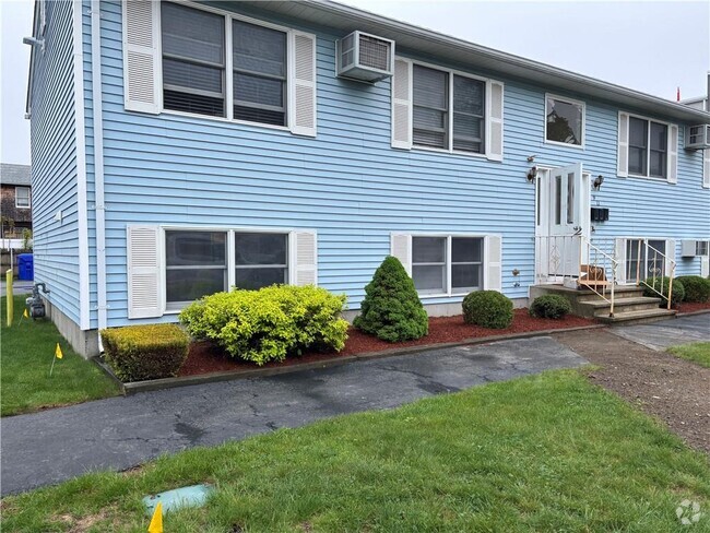 Building Photo - 9 Oxford St Unit 11B Rental