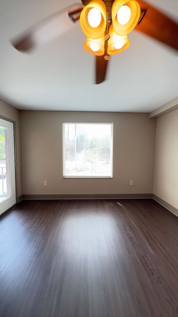 Photo - Great find for Lake Plaza: Available for FALL 2026! $3600/month - Move in 8/13/26! Unidad 504