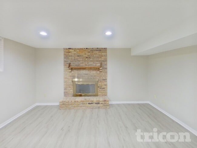 Photo - 13101 Thomas Ave