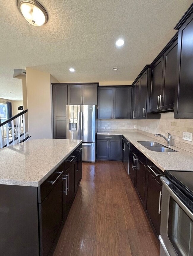 Photo - Rare 4 Bedroom End Unit Townhome in The Beautiful Stonemill Farms of Woodbury