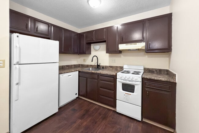 Cocina - Riverview Oaks Apartments