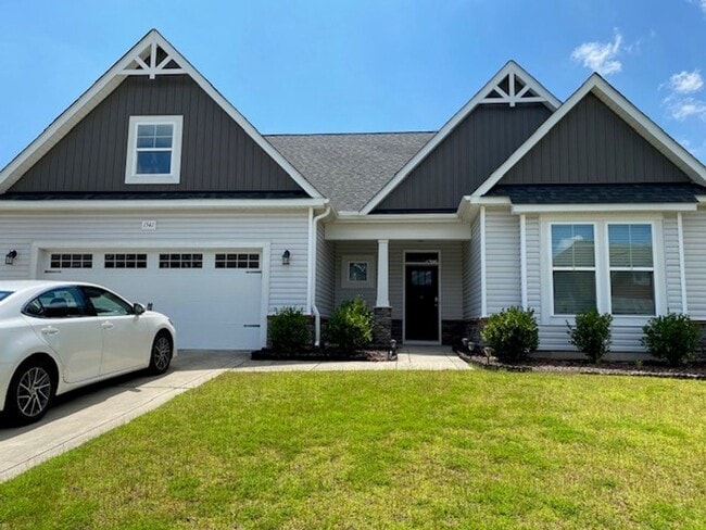 Photo - 1541 Eastbourne Dr
